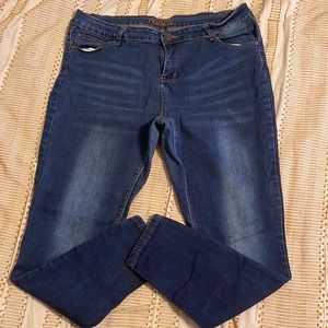 Rue 21 - Skinny Jeans - Size 16